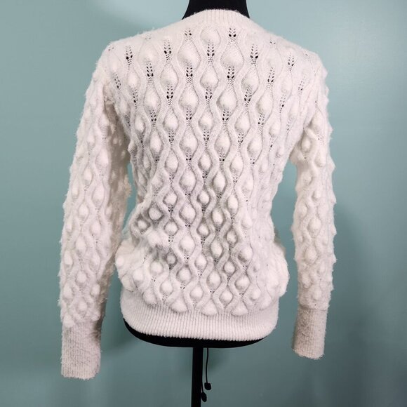 Theo & Spence Womens White Crewneck Pullover Sweater Size Small
Lot F - Picture 2 of 9